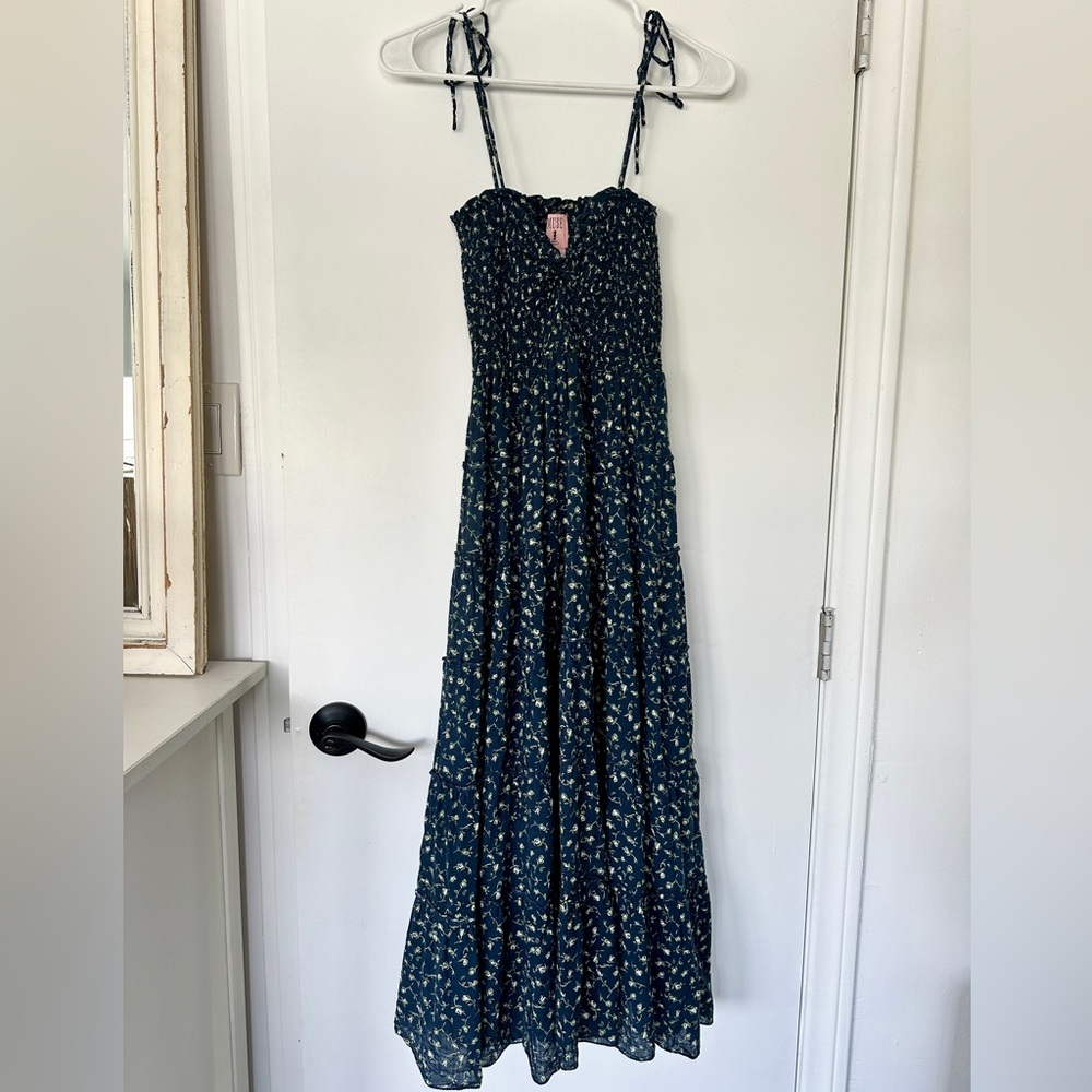 Muse Hawaii Midi Dress✨